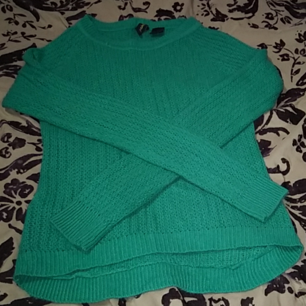 🎉 Super soft sweater